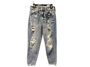 So High Rise Mom Jean Size 24, distressed denim